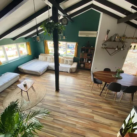 Stylish Attic Apartment Zadar