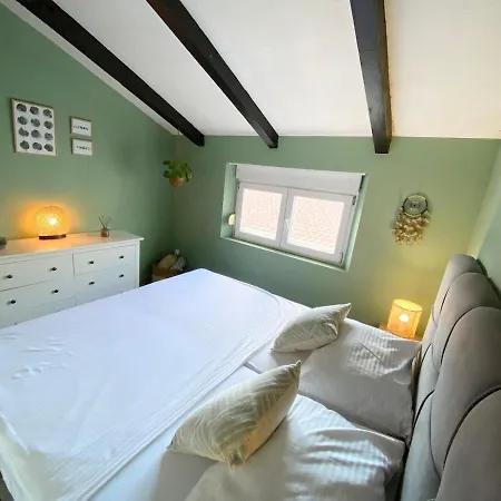 Stylish Attic *
