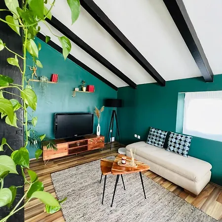 Stylish Attic *